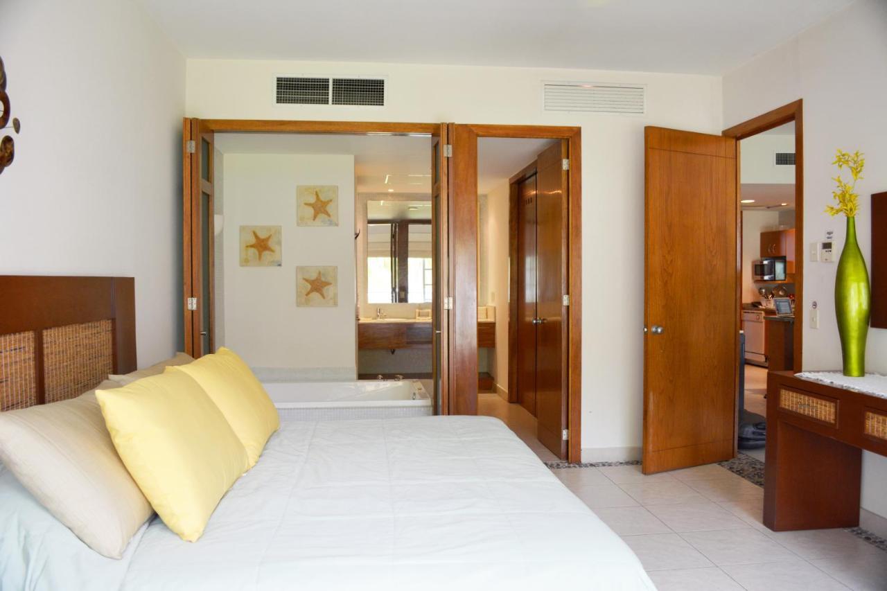 Condo Mayan Lakes Acapulco Bagian luar foto