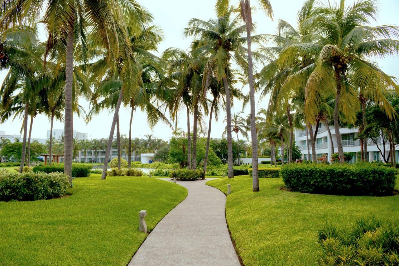 Condo Mayan Lakes Acapulco Bagian luar foto